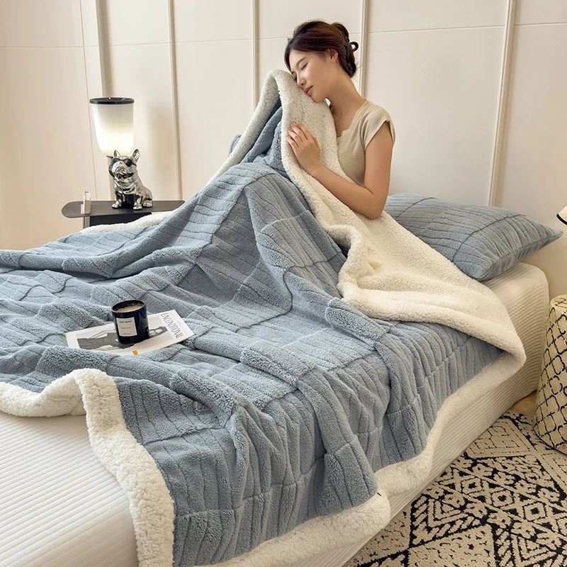 Faux Fur Ripple Winter Warm Blankets for Bed Living Room Three Layer Thickened Sherpa Fleece Blanket Quilt Soft Warmth Quilts